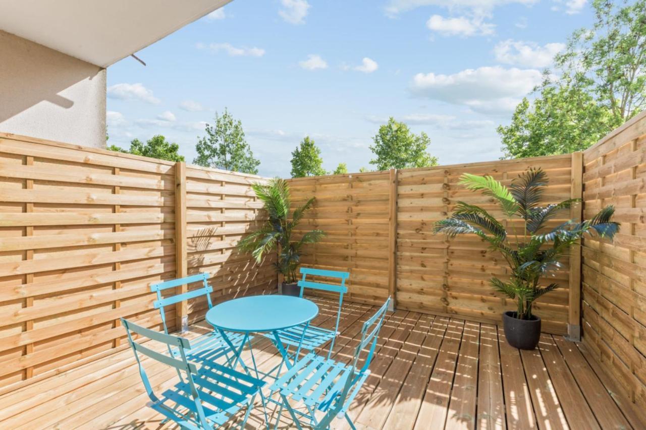 Appartement Des Reves Bleus - Welkeys มองต์เตฮวา ภายนอก รูปภาพ
